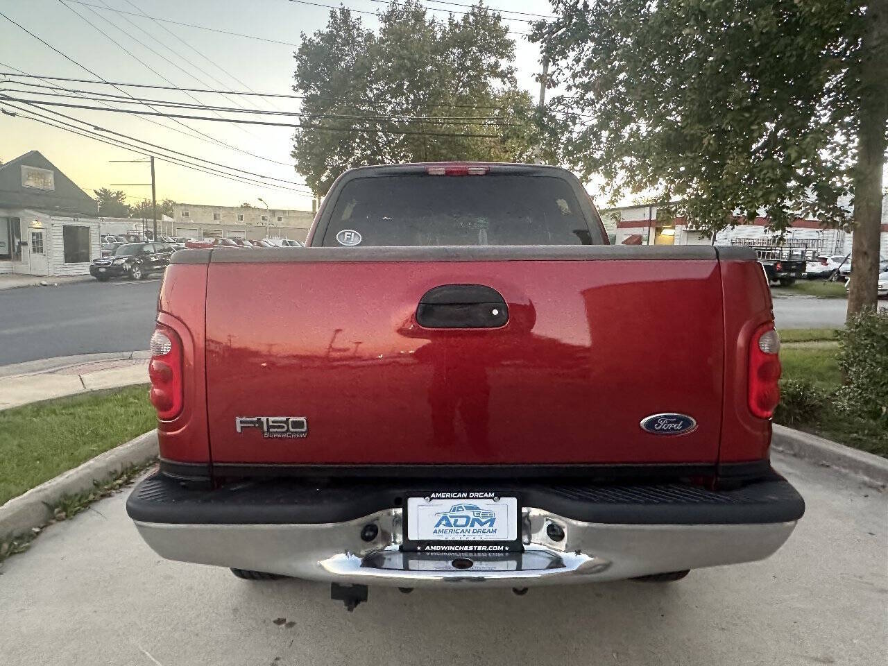 2003 Ford F150 SuperCrew Cab XLT Pickup 4D 5 1/2 ft