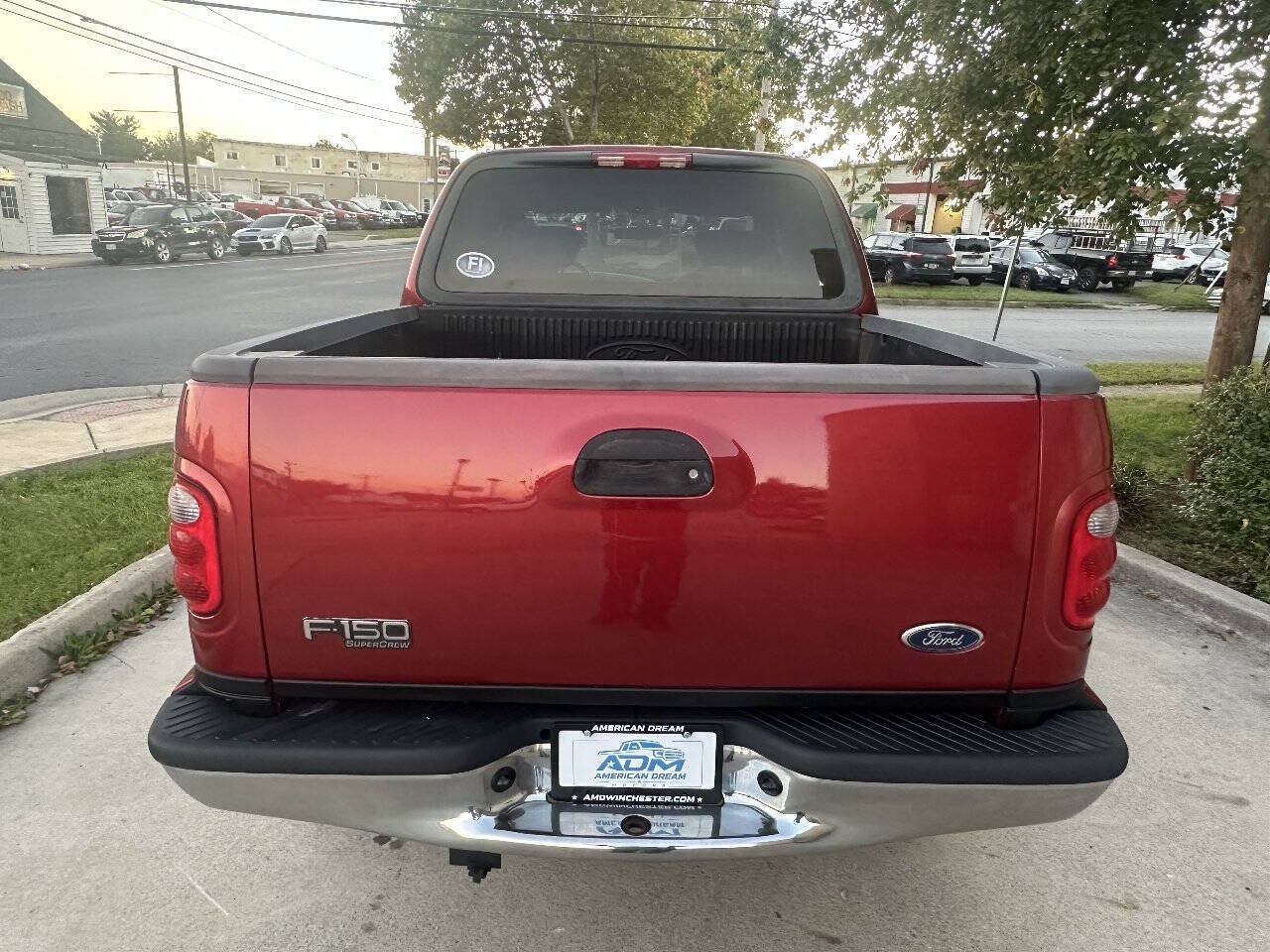2003 Ford F150 SuperCrew Cab XLT Pickup 4D 5 1/2 ft