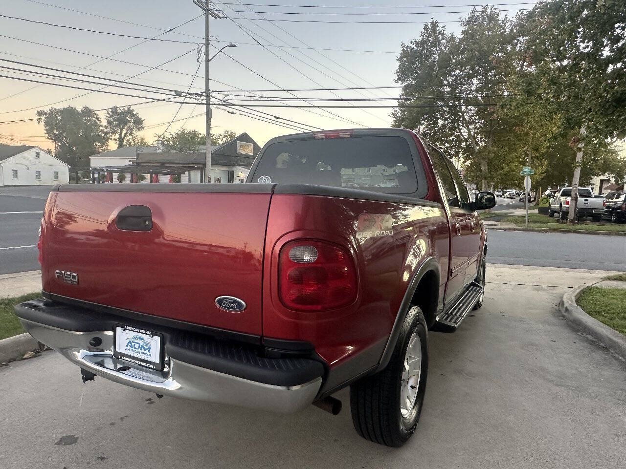 2003 Ford F150 SuperCrew Cab XLT Pickup 4D 5 1/2 ft
