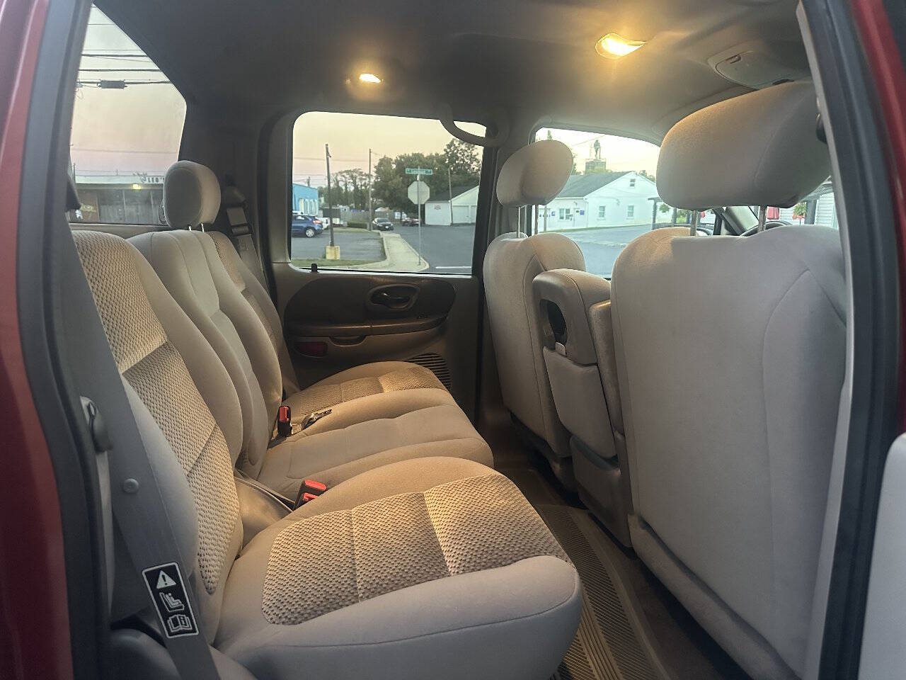 2003 Ford F150 SuperCrew Cab XLT Pickup 4D 5 1/2 ft