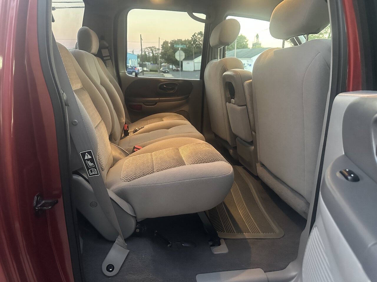 2003 Ford F150 SuperCrew Cab XLT Pickup 4D 5 1/2 ft