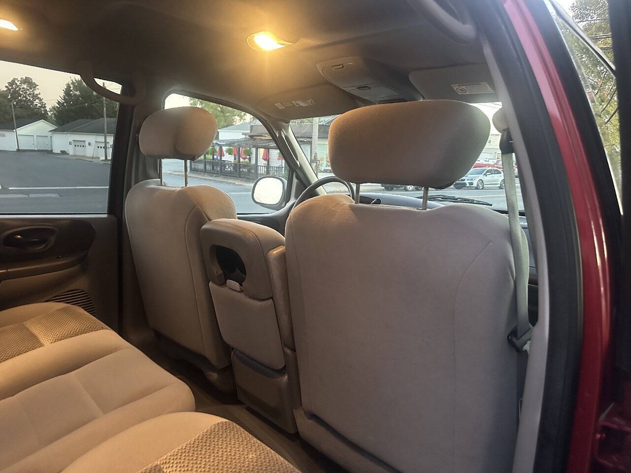 2003 Ford F150 SuperCrew Cab XLT Pickup 4D 5 1/2 ft