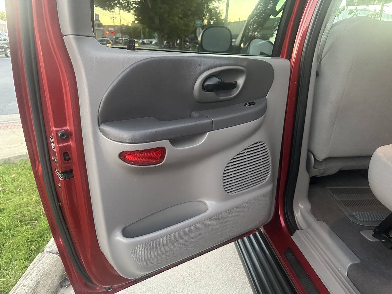 2003 Ford F150 SuperCrew Cab XLT Pickup 4D 5 1/2 ft