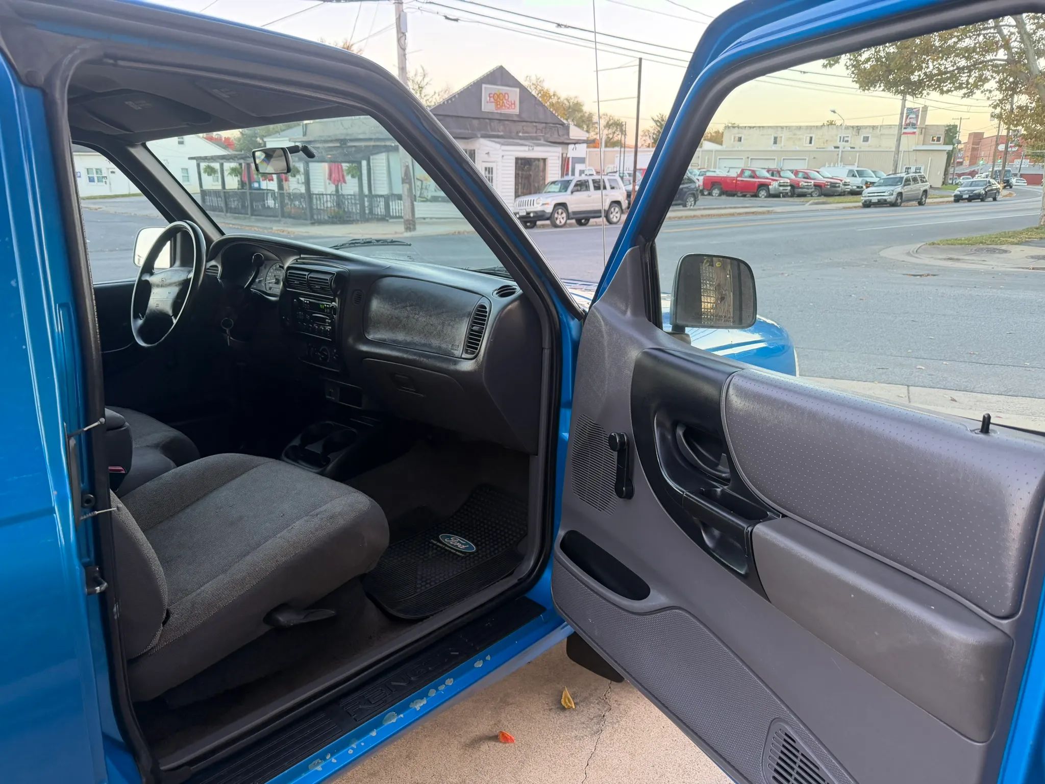 2000 Ford Ranger Super Cab Pickup 2D