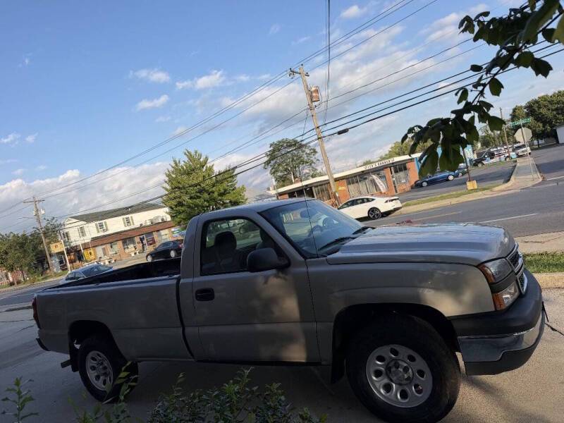 2006 Chevrolet Silverado 1500 Regular Cab Work Truck Pickup 2D 8 ft