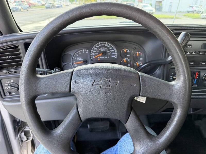 2006 Chevrolet Silverado 1500 Regular Cab Work Truck Pickup 2D 8 ft