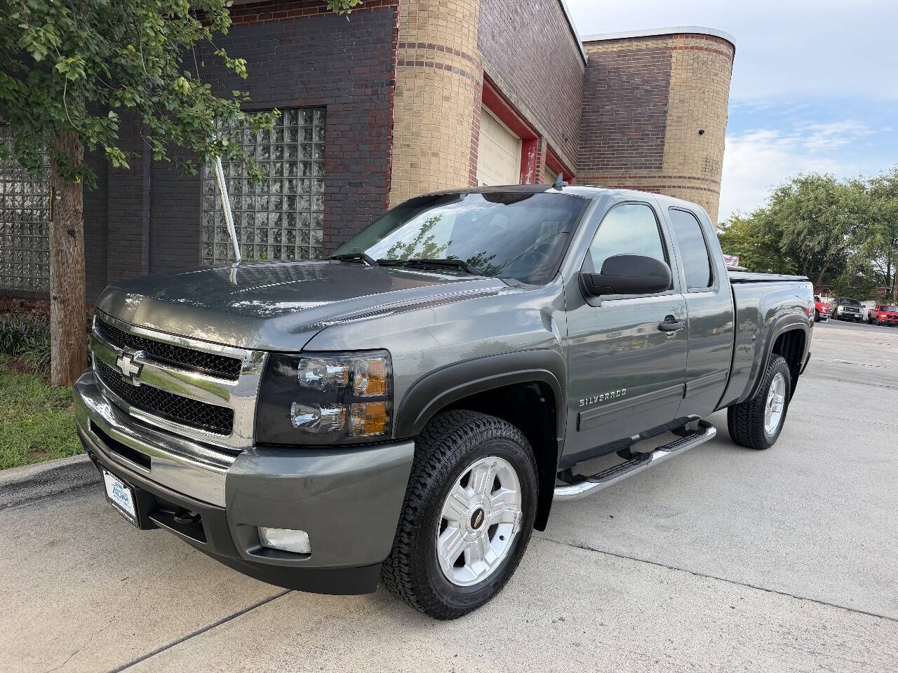 2011 Chevrolet Silverado 1500 Extended Cab LT Pickup 4D 6 1/2 ft