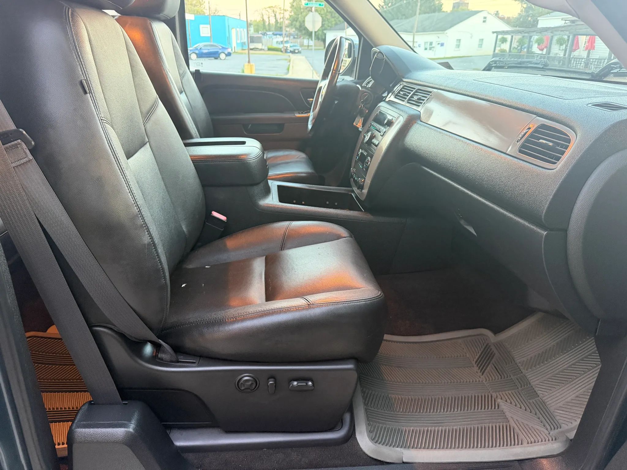2013 Chevrolet Silverado 1500 Extended Cab LTZ Pickup 4D 6 1/2 ft