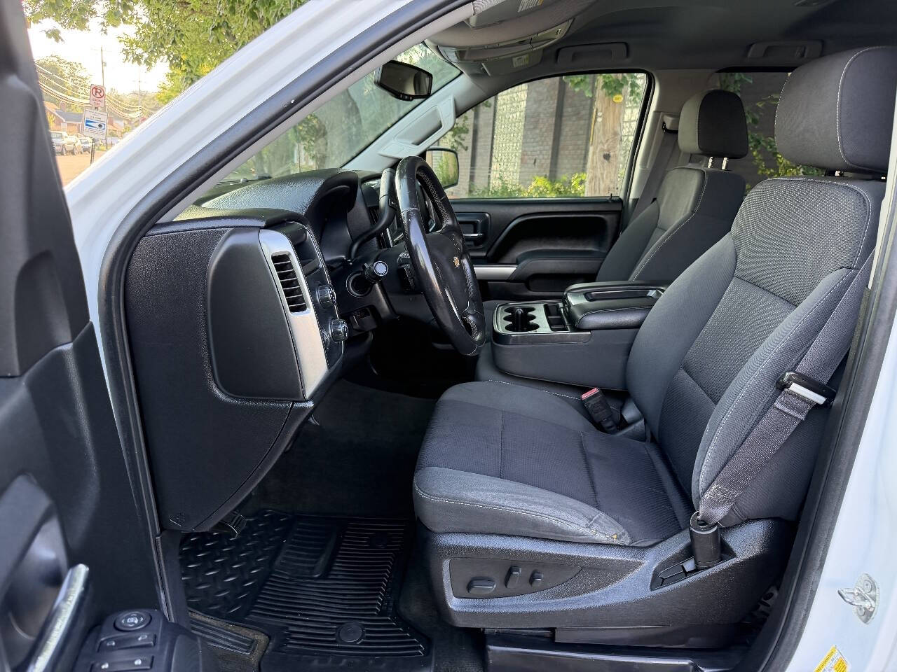 2015 Chevrolet Silverado 1500 LT Z71 Extended Cab photo 14
