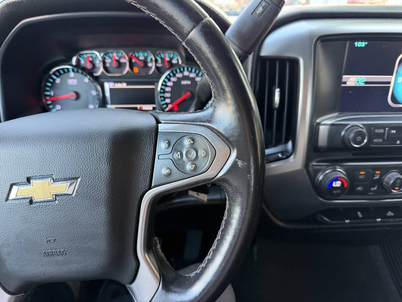 2015 Chevrolet Silverado 1500 LT Z71 Extended Cab photo 23