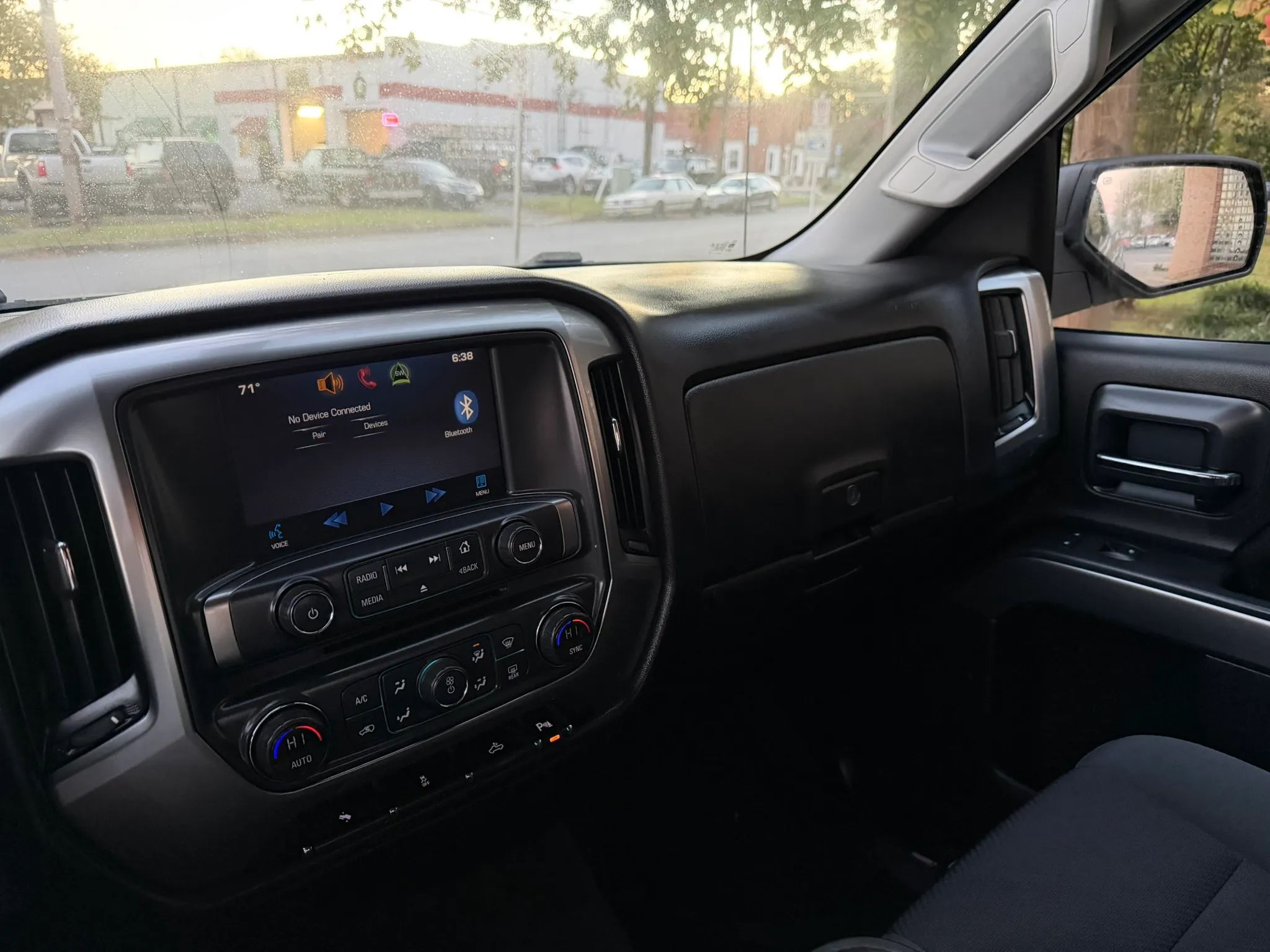 2014 Chevrolet Silverado 1500 Double Cab LT Pickup 4D 6 1/2 ft