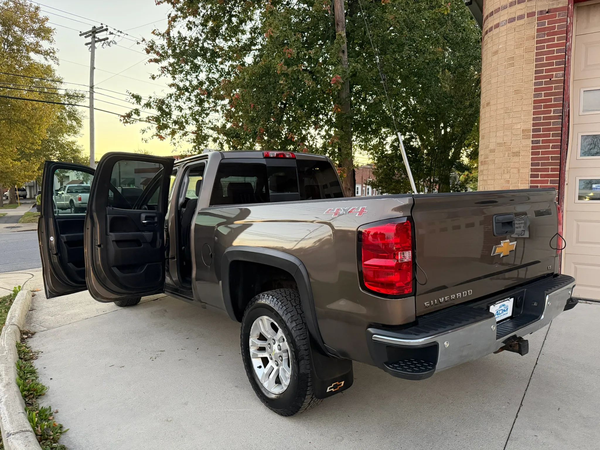 2014 Chevrolet Silverado 1500 Double Cab LT Pickup 4D 6 1/2 ft