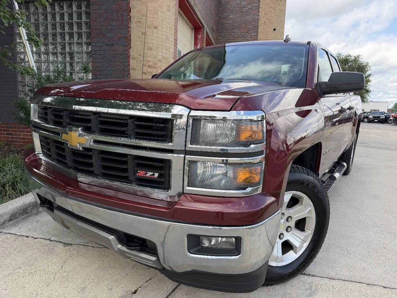 2014 Chevrolet Silverado 1500 Z71 LT Pickup 4D 6 1/2 ft