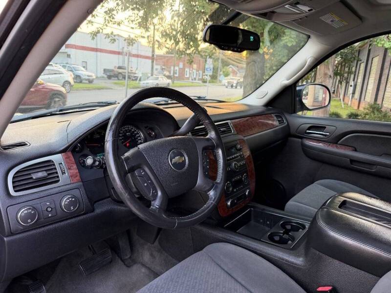 2007 Chevrolet Tahoe LT Sport Utility 4D