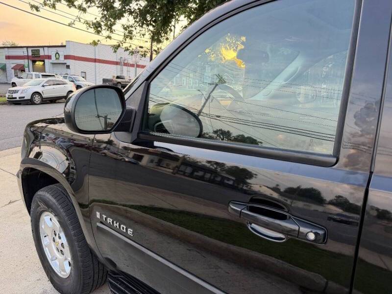 2007 Chevrolet Tahoe LT Sport Utility 4D