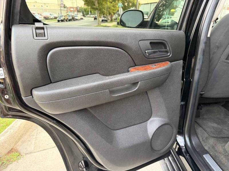 2007 Chevrolet Tahoe LT Sport Utility 4D