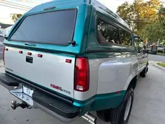 1993 GMC Sierra 3500 SLE Extended Cab photo 10
