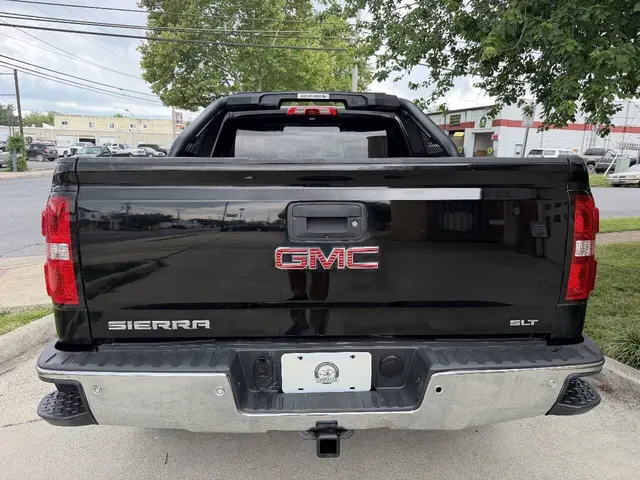 2014 GMC Sierra 1500 SLT Extended Cab photo 11
