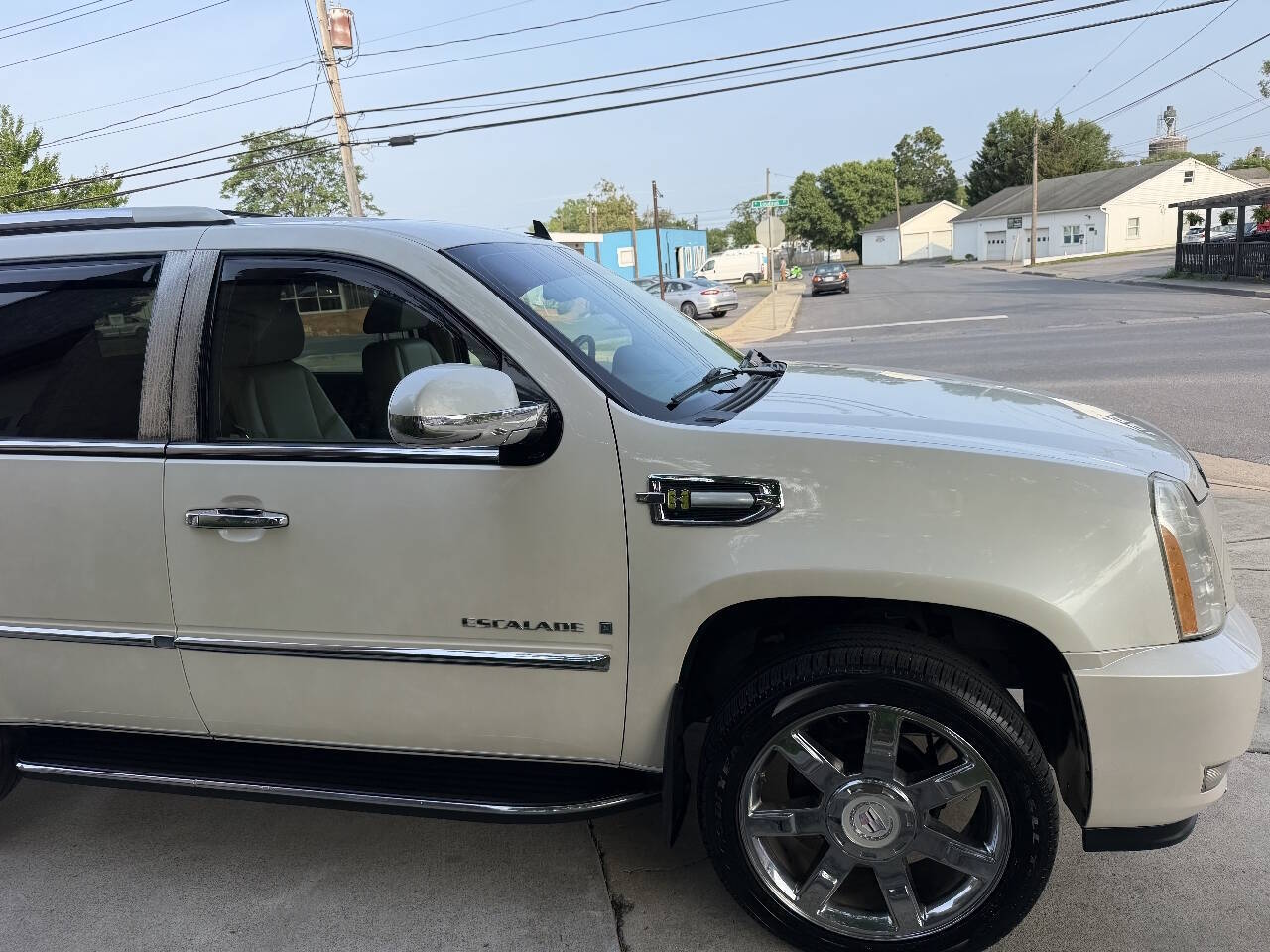 2009 Cadillac Escalade Hybrid Base photo 5