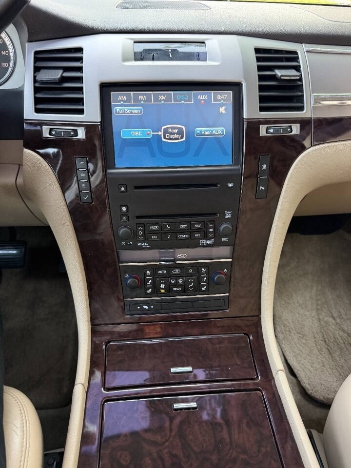 2009 Cadillac Escalade Hybrid Base photo 18