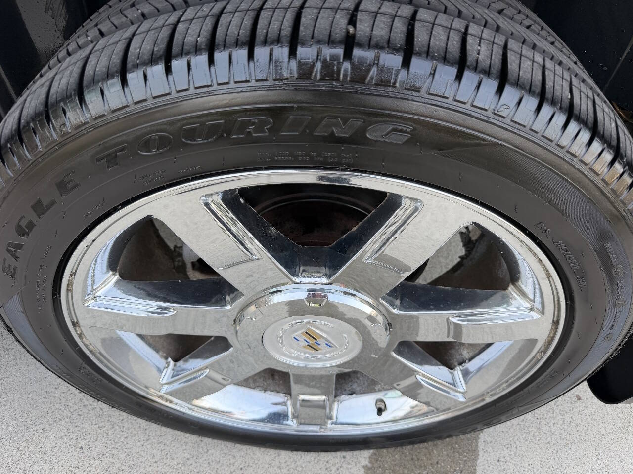 2009 Cadillac Escalade Hybrid Base photo 46