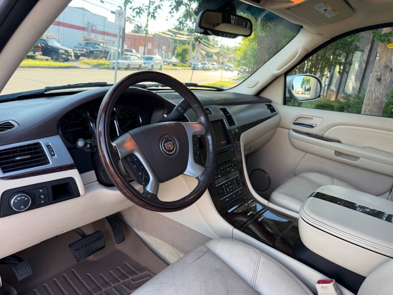 2007 Cadillac Escalade ESV Base SUV photo 15