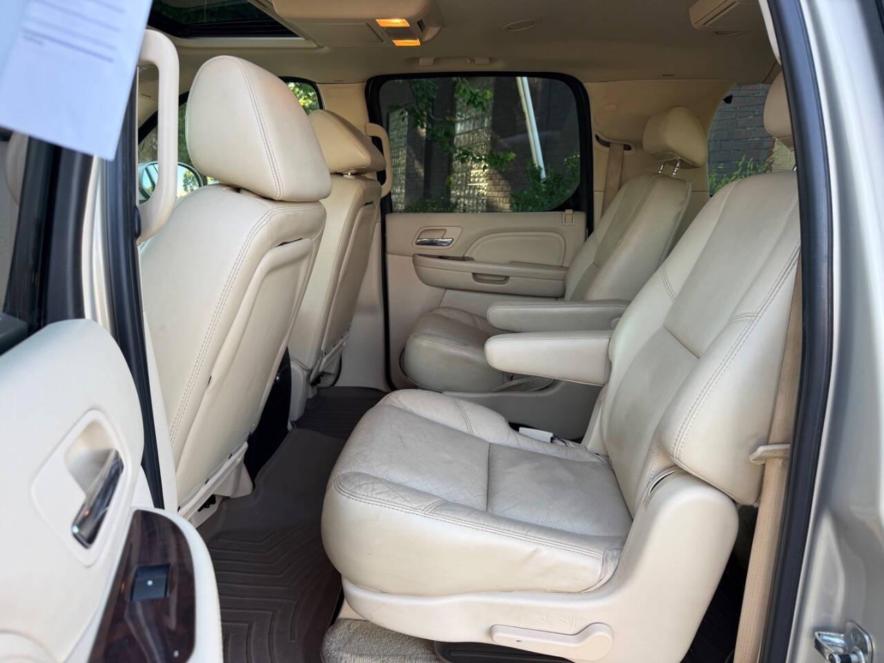 2007 Cadillac Escalade ESV Base SUV photo 37