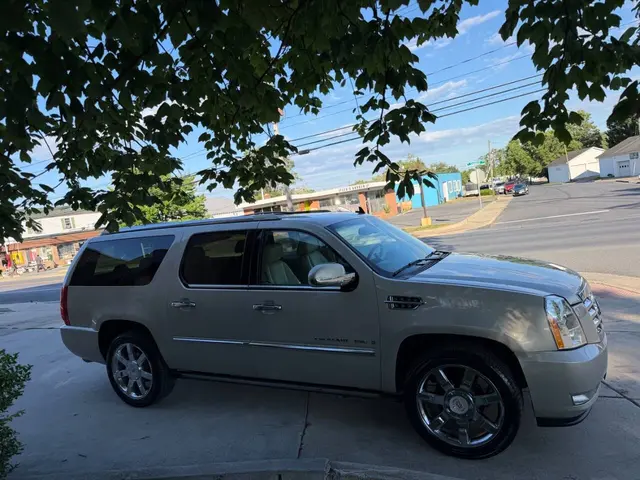 2007 Cadillac Escalade ESV Base SUV photo 4