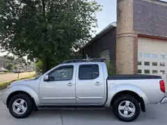2005 Nissan Frontier Crew Cab LE Pickup 4D 5 ft photo 11