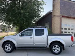 2005 Nissan Frontier Crew Cab LE Pickup 4D 5 ft photo 12