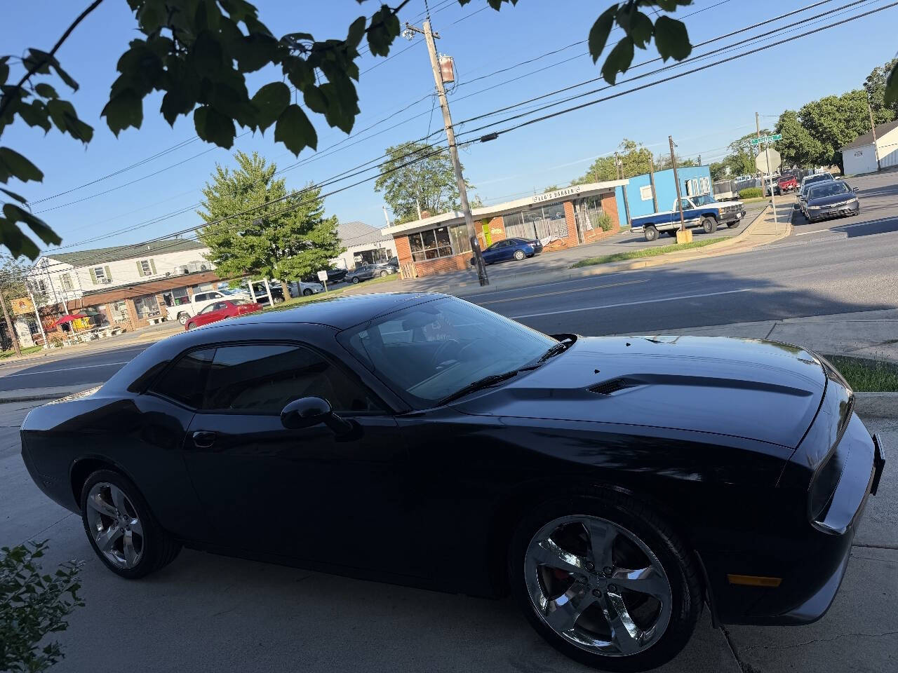 2013 Dodge Challenger SXT Coupe 2D