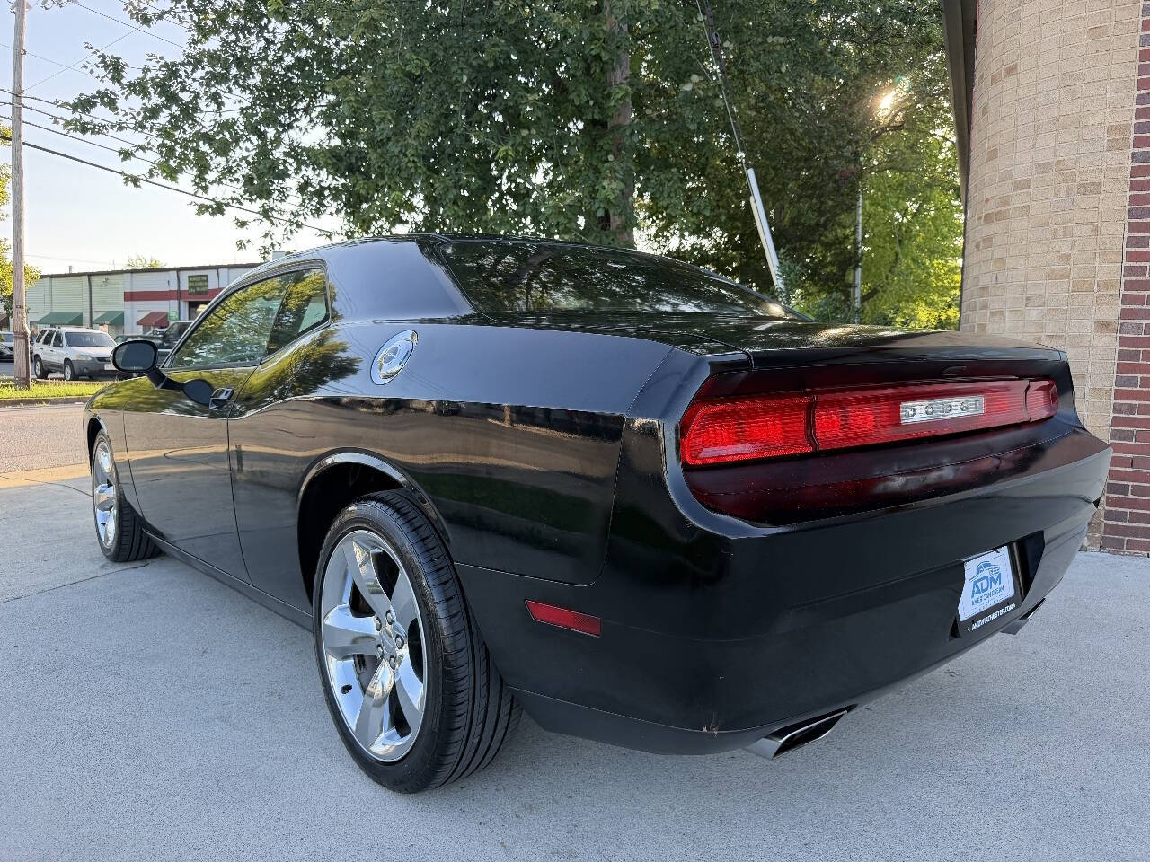 2013 Dodge Challenger SXT Coupe 2D