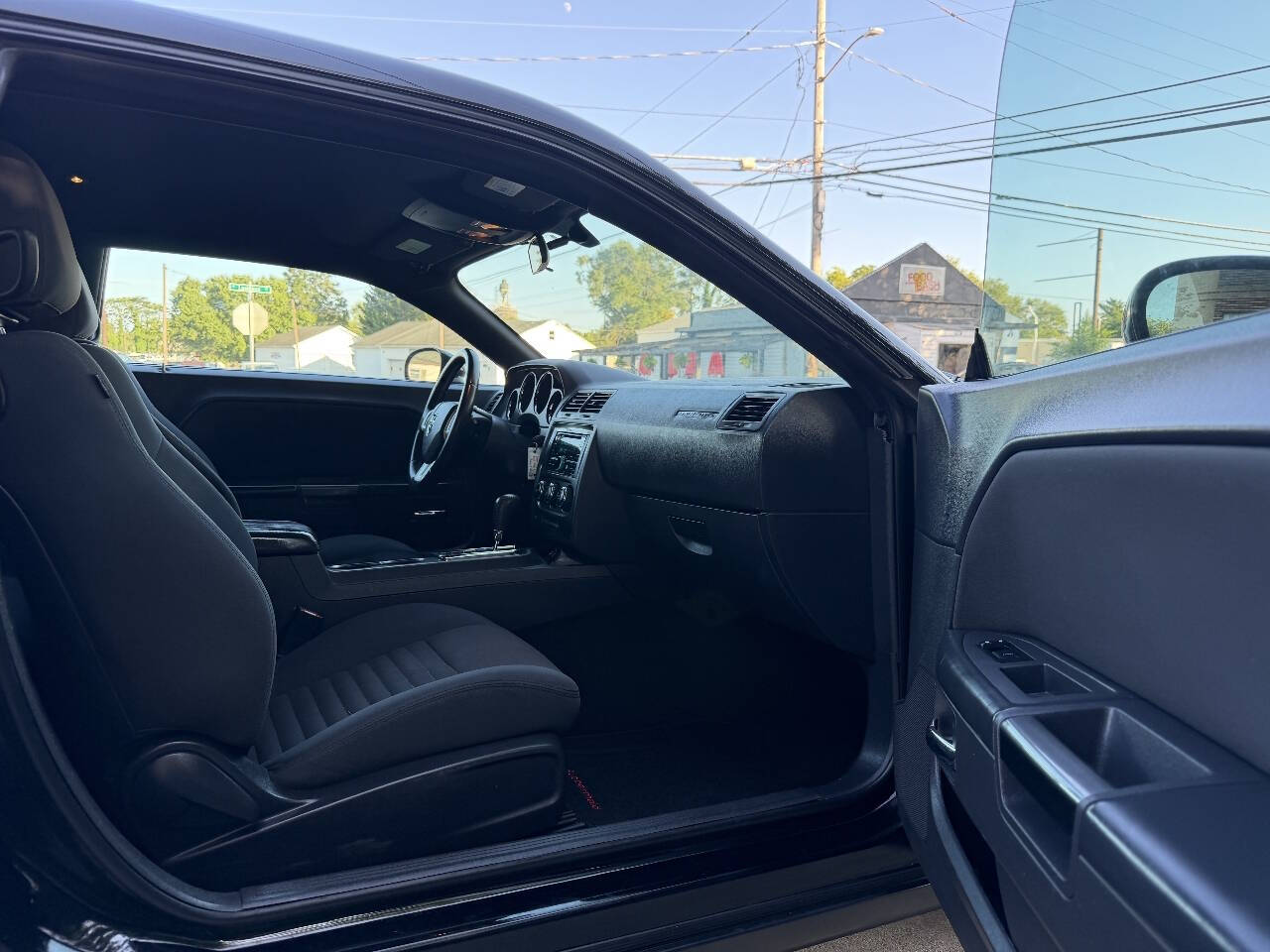 2013 Dodge Challenger SXT Coupe 2D
