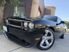 2013 Dodge Challenger SXT Coupe 2D photo 2