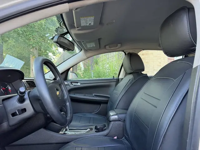 2012 Chevrolet Impala LT Sedan 4D photo 11