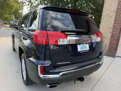 2017 GMC Terrain SLT Sport Utility 4D photo 11