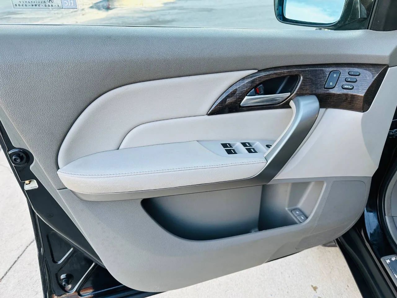 2013 Acura MDX Sport Utility 4D photo 16
