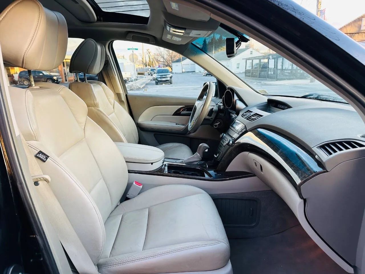 2013 Acura MDX Sport Utility 4D photo 24