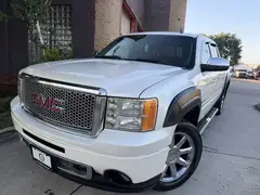 2011 GMC Sierra 1500 Crew Cab Denali Pickup 4D 5 3/4 ft photo 1