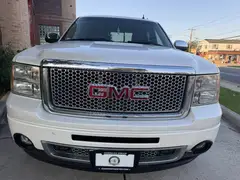 2011 GMC Sierra 1500 Crew Cab Denali Pickup 4D 5 3/4 ft photo 2