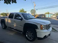 2011 GMC Sierra 1500 Crew Cab Denali Pickup 4D 5 3/4 ft photo 4