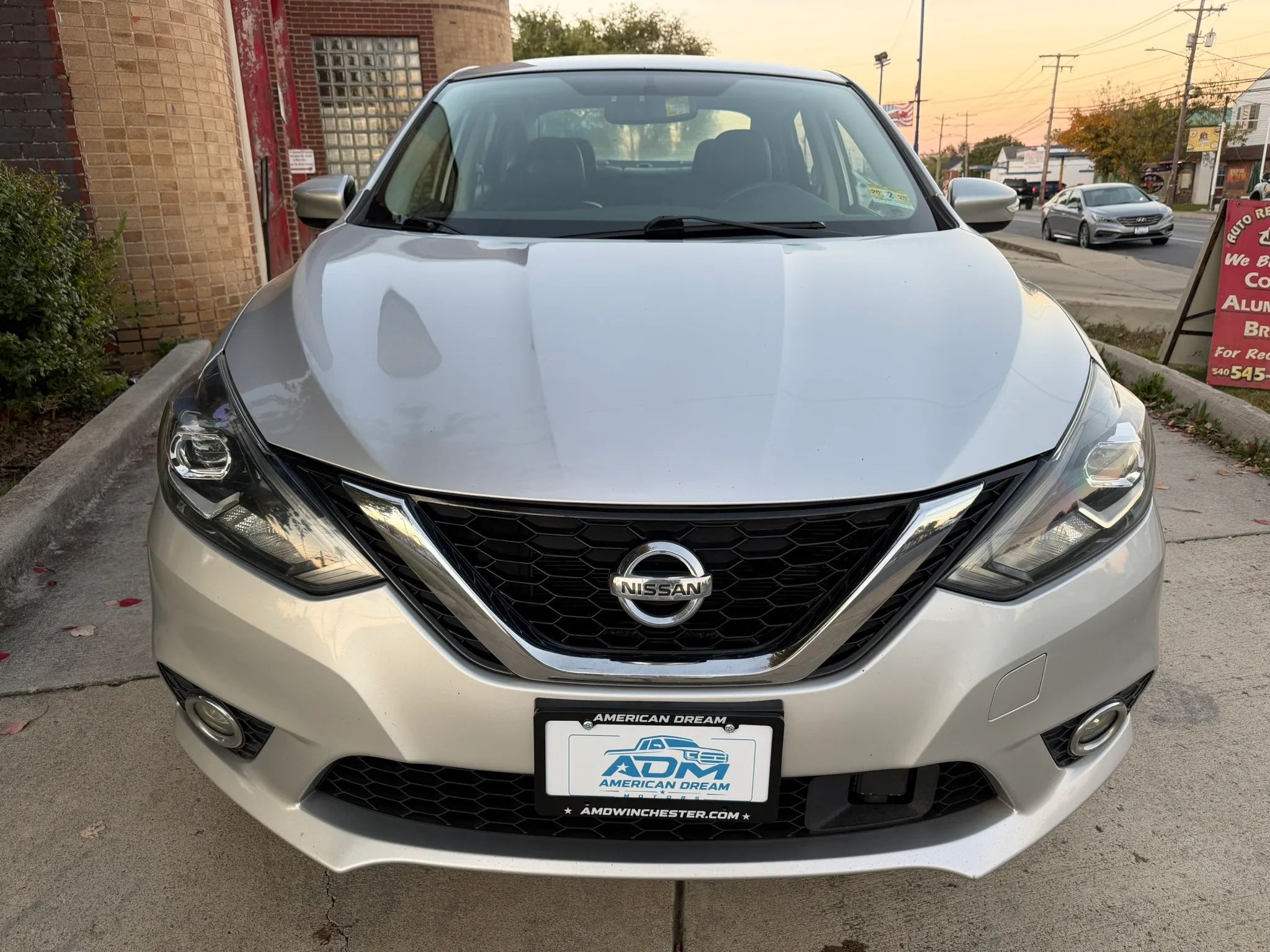 2016 Nissan Sentra SR Sedan 4D