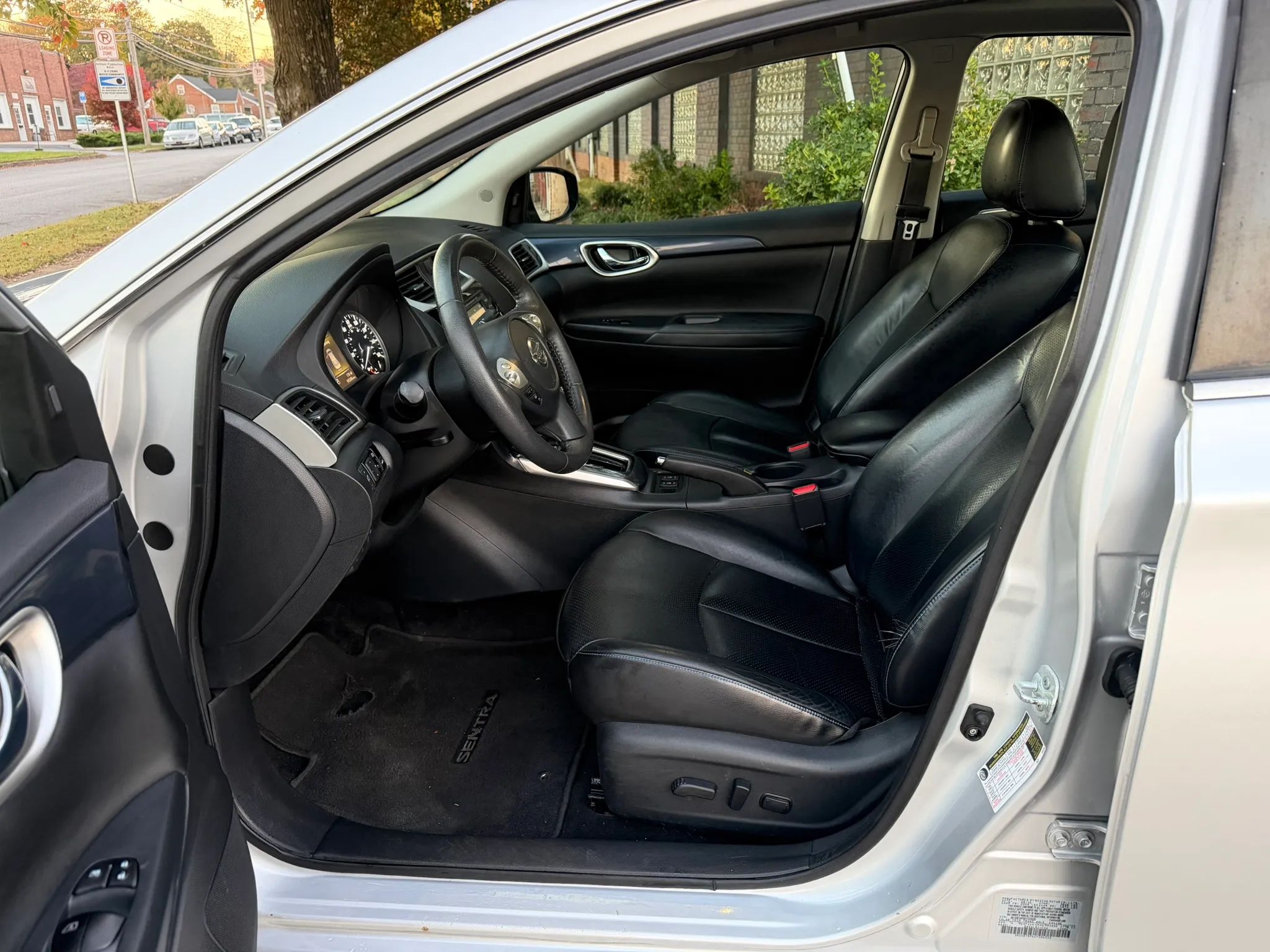 2016 Nissan Sentra SR Sedan 4D