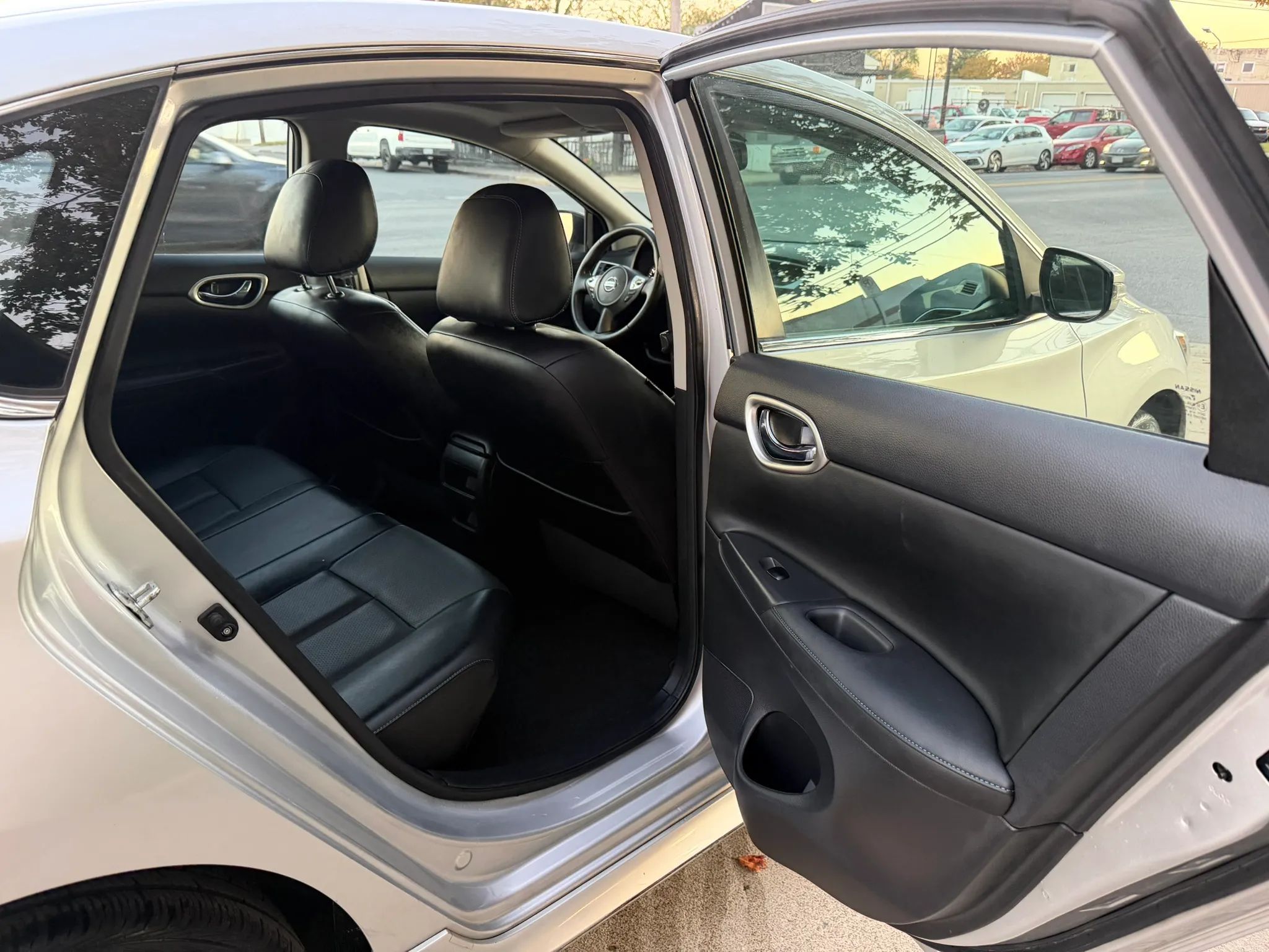 2016 Nissan Sentra SR Sedan 4D