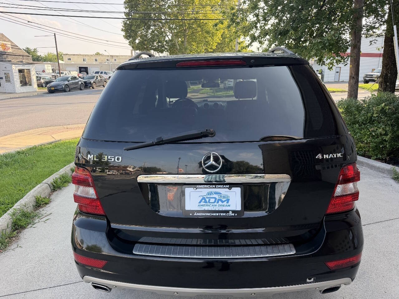 2011 Mercedes-Benz M-Class ML 350 4MATIC photo 8