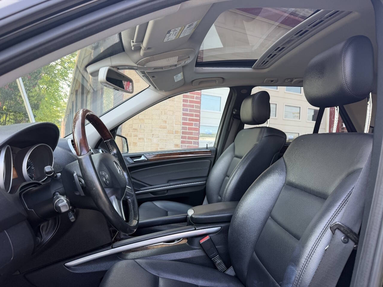 2011 Mercedes-Benz M-Class ML 350 4MATIC photo 15
