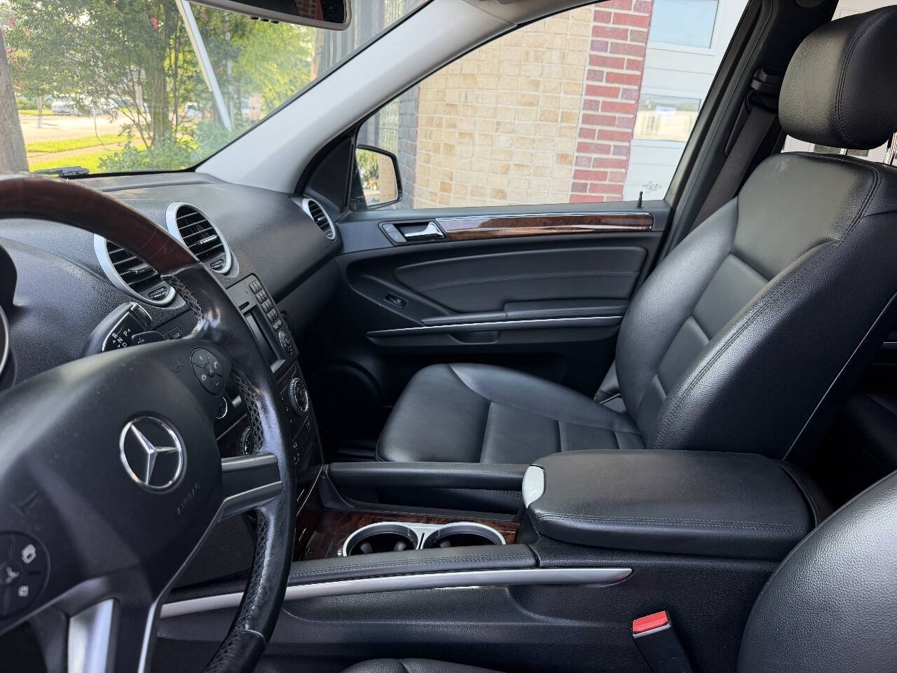 2011 Mercedes-Benz M-Class ML 350 4MATIC photo 17