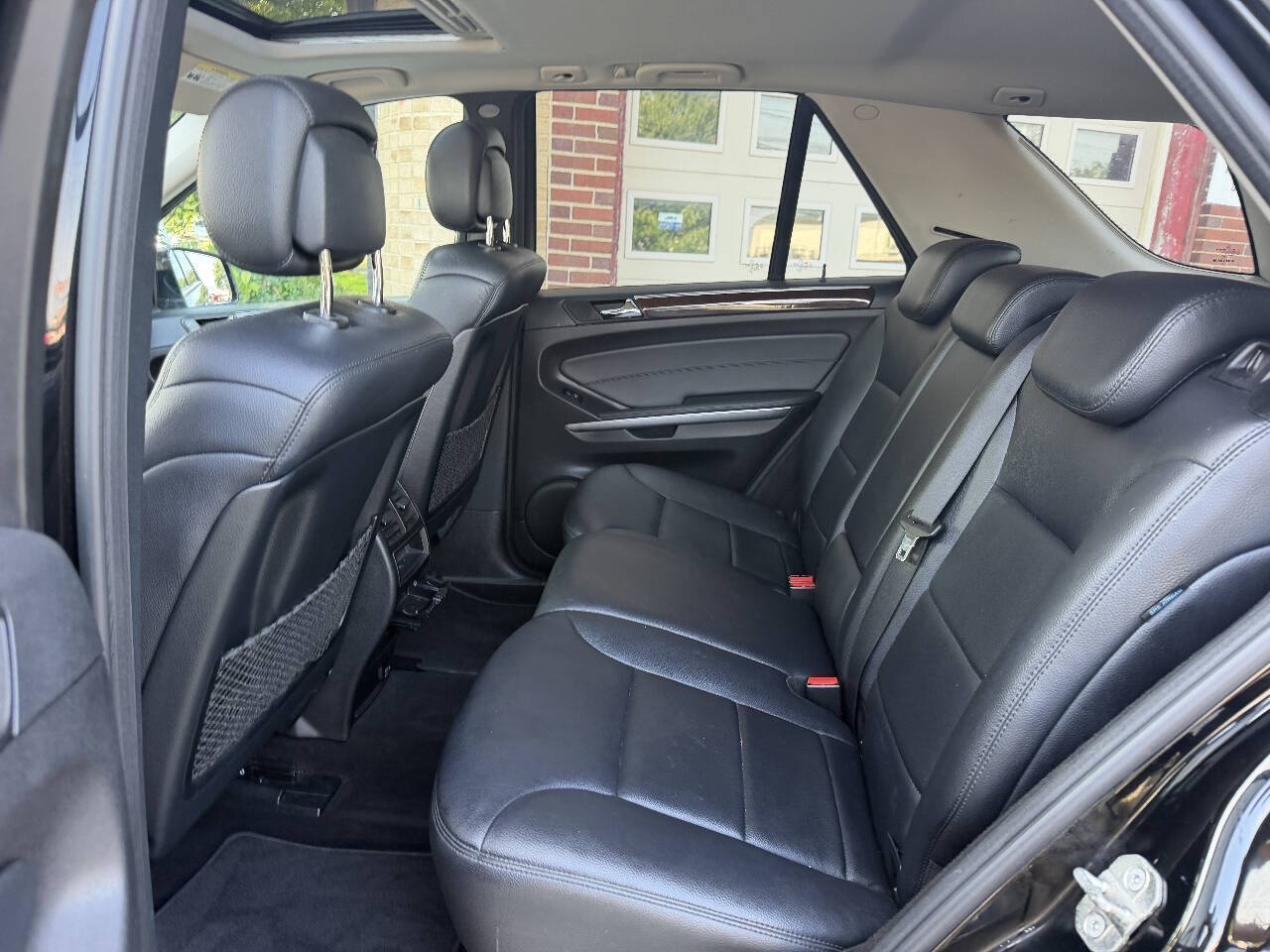 2011 Mercedes-Benz M-Class ML 350 4MATIC photo 40