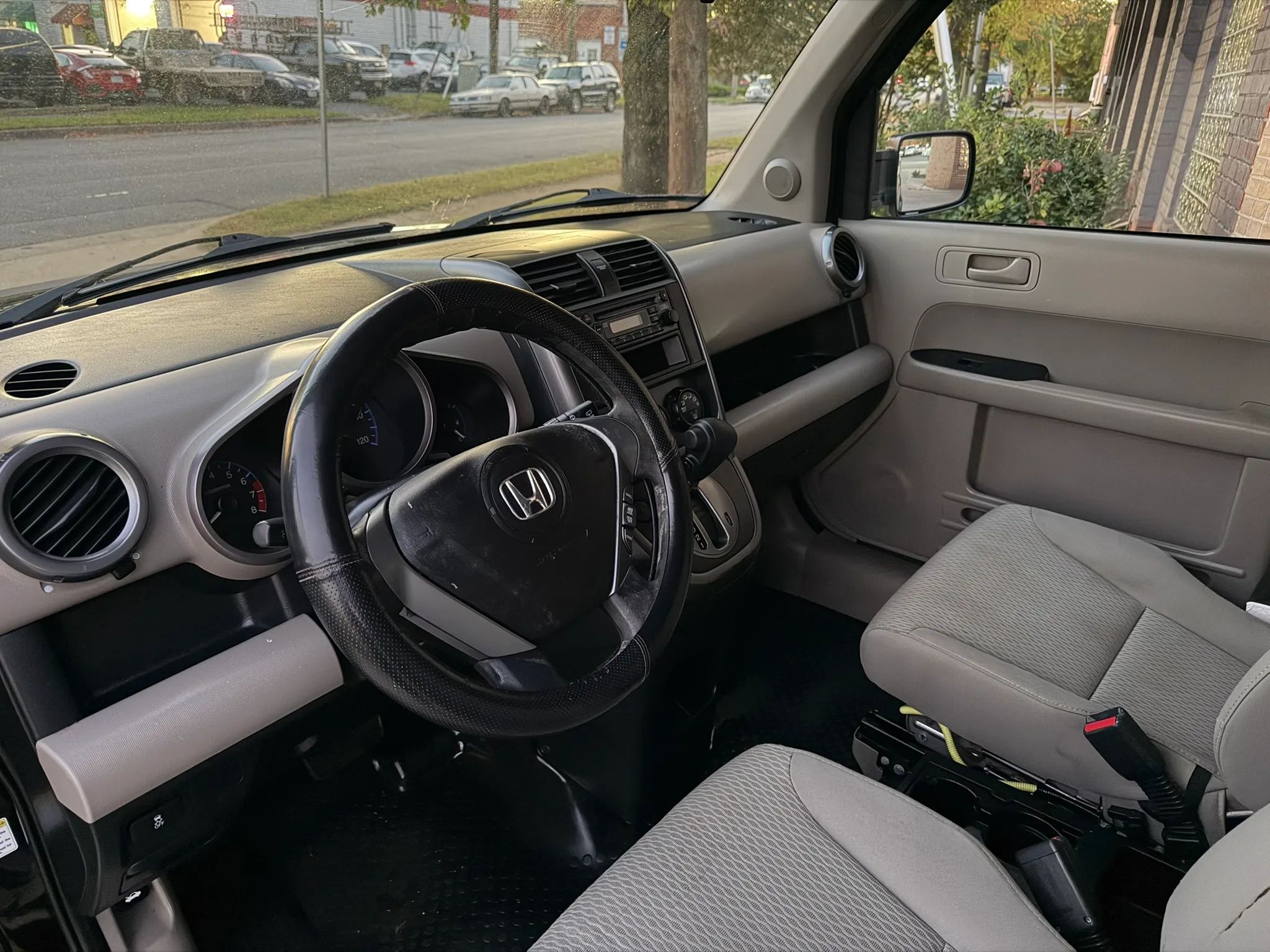 2011 Honda Element LX Sport Utility 4D