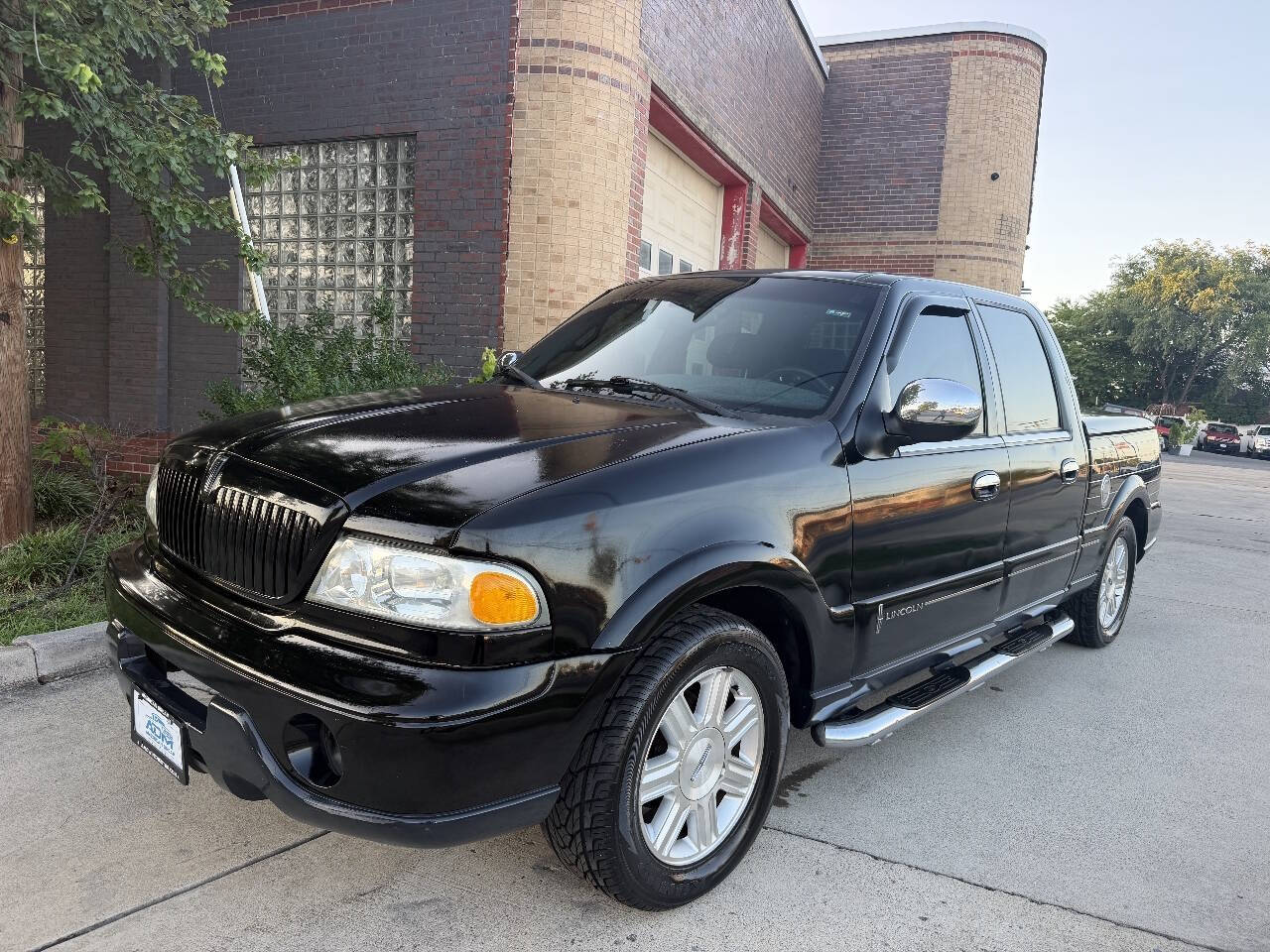 2002 Lincoln Blackwood Base